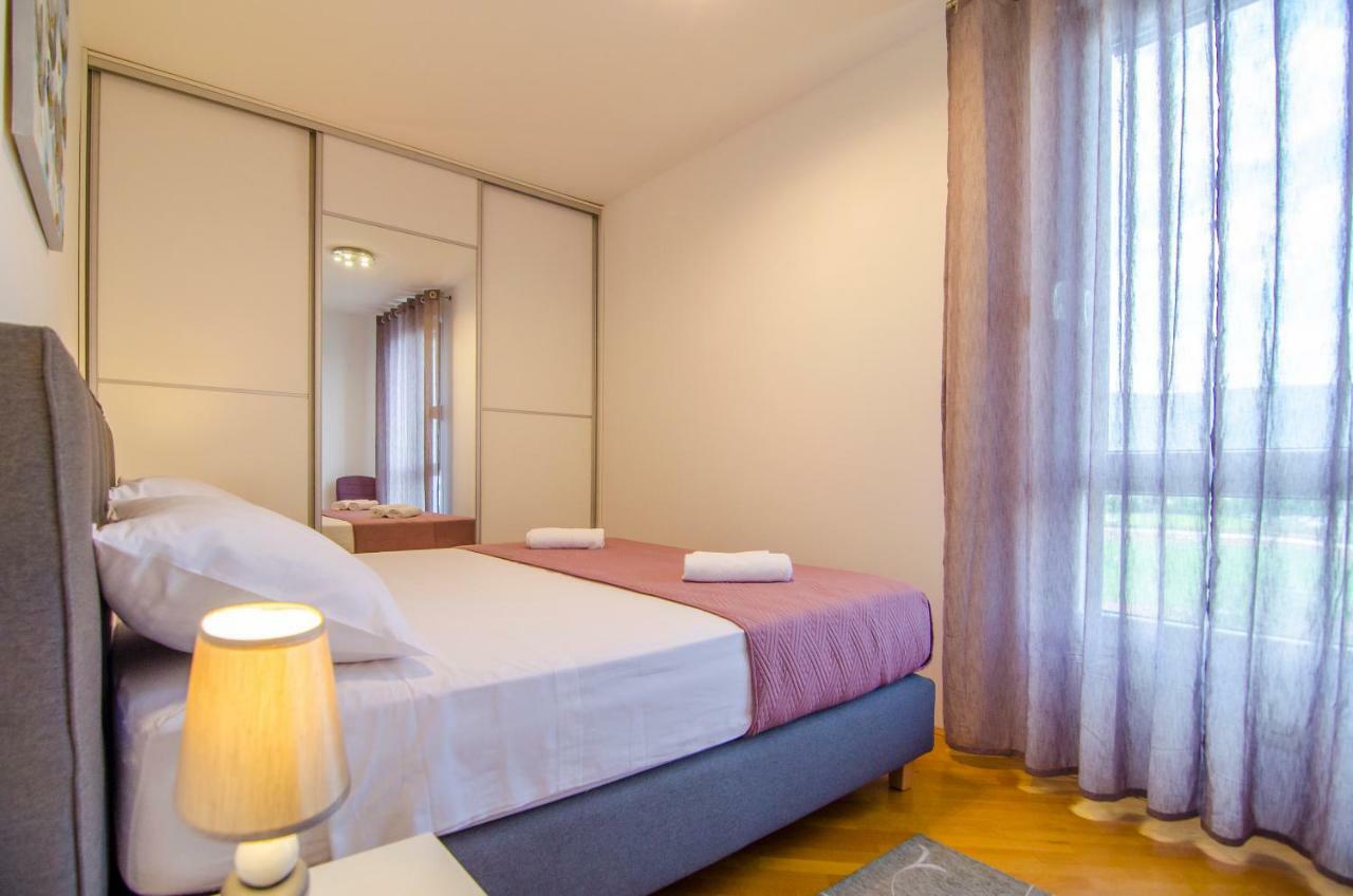 Split Apartment Sinisa Exterior foto